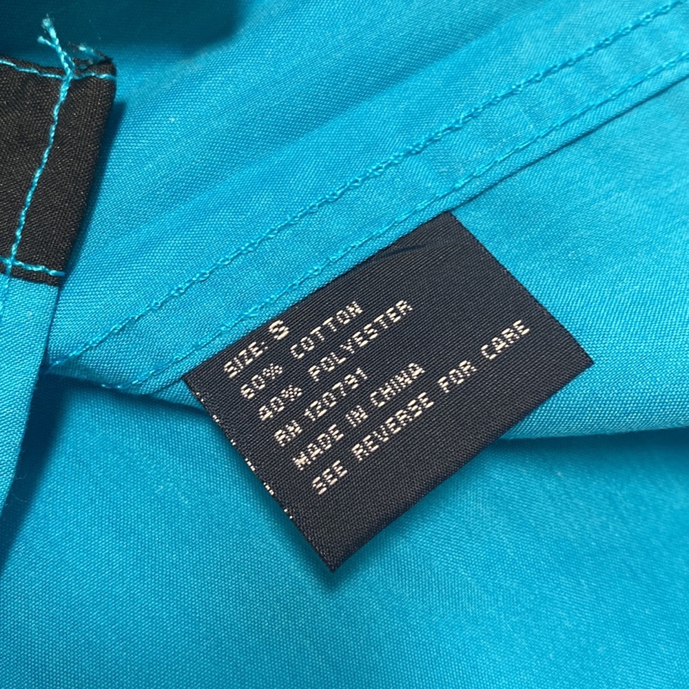 NWT True Rock Mens S Blue Button Front Shirt. Short Sleeves. - Picture 6 of 6